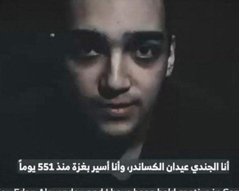 Hamas's armed arm publishes video of Hostaelo-American hostage