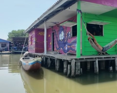 En esta zona Colombia se ubican los pueblos flotantes ; desafían el clima y la tierra firme