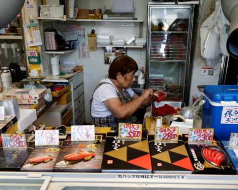 Inflation in Japan rose to 3.2% in March