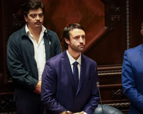 Jorge Larrañaga Vidal assumed in the Senate and reaffirmed his commitment to security