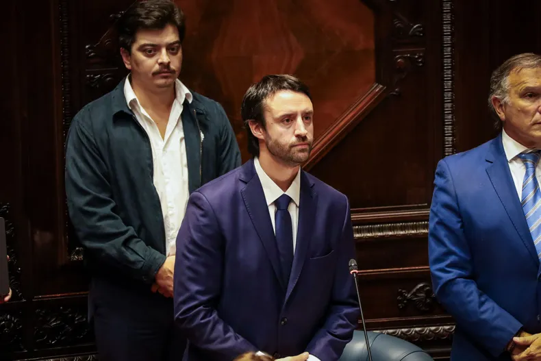 Jorge Larrañaga Vidal assumed in the Senate and reaffirmed his commitment to security