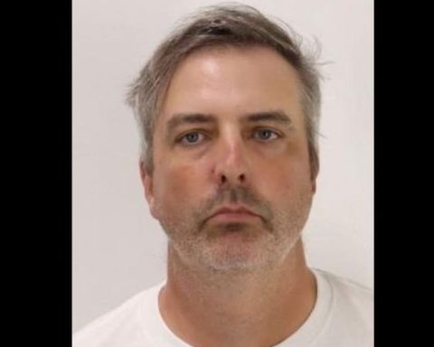 Joseph Seiders Arrestted: New Pornographers Drummer Accused of Recording Minors in Restaurant Bathroom