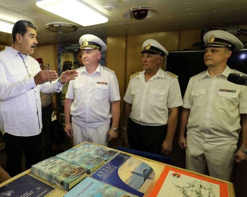 Maduro: Venezuela's seas are open to Russia