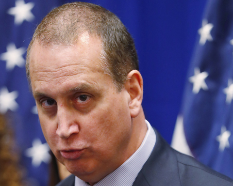 Mario Díaz-Balart: A dark Cuban American dream