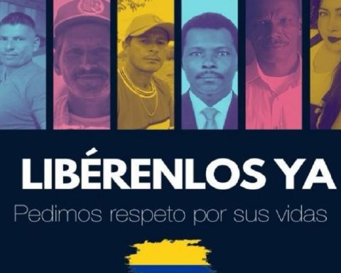 Mayor of Calamar (Guaviare), cries out of liberation of eight kidnapped