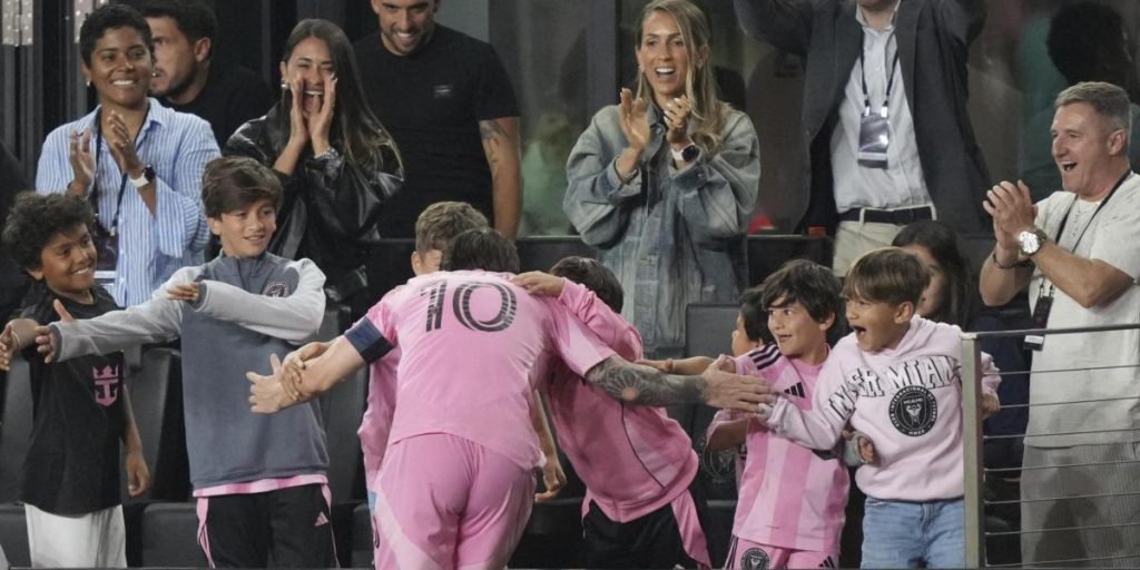 Messi leads the comeback of an Inter Miami that is already in 'semis'