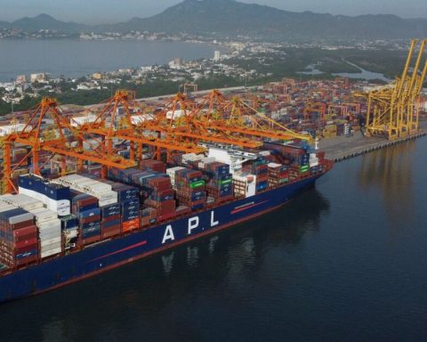 Mexico does not squeeze, but the United States hangs