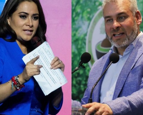 Michoacán and Aguascalientes are added to prohibitions against corridos