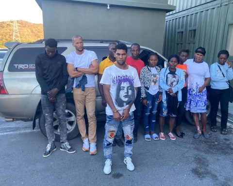 Migración detiene 1.129 haitianos indocumentados y repatria a 838 en todo el país