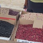 Venta de frijoles en Holguín