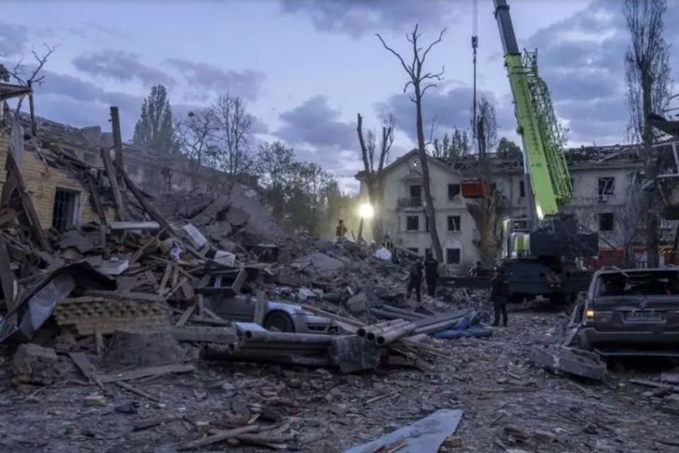 Mortiferous Russian attacks against kyiv in the middle of the controversy over Crimea