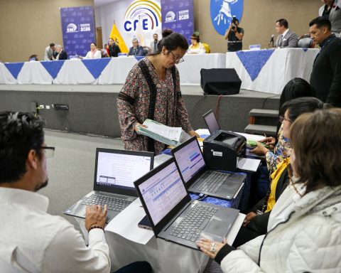 National Electoral Council (CNE) of Ecuador official Victoria de Daniel Noboa in Second Vuelta