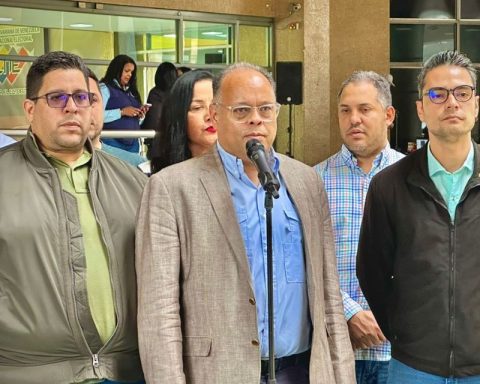 Neighborhood Force registered candidates: they go beyond the traditional representations