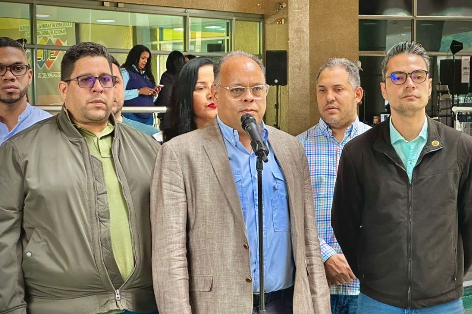 Neighborhood Force registered candidates: they go beyond the traditional representations