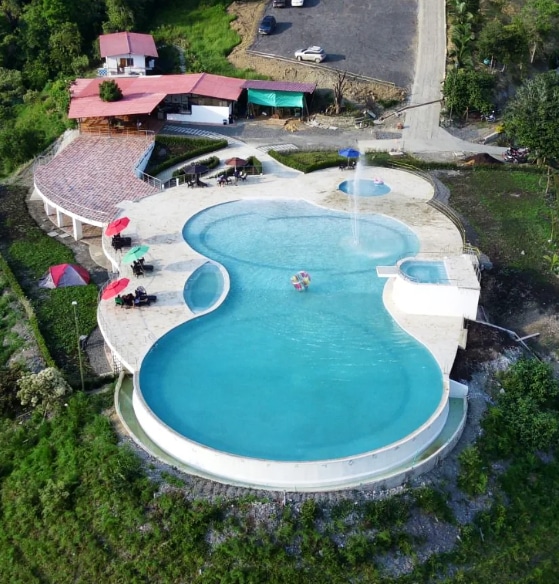One of Colombia's most shocking infinite pools floats on the mountains and melts with heaven