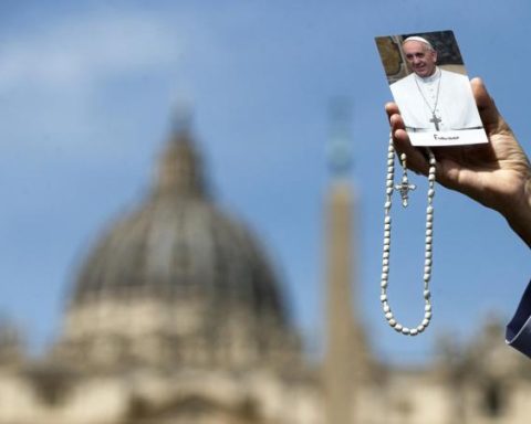 Pope Francis's death government reaction: 'He taught to see God in every detail'