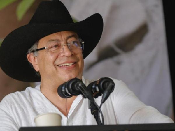 Popular consultation: Petro insists on carrying out his reformist agenda