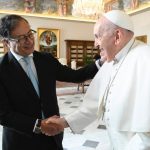 President Petro lamented the death of Pope Francis with emotional message: "I feel something alone"