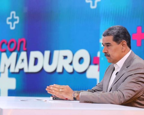 President announces creation of the Venezuelan Robotics Federation