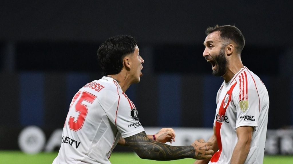 River reacted and brought a point from the height of Quito