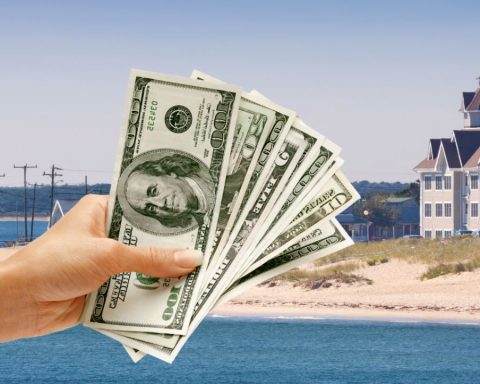 Take a seat before knowing how much it costs to rent in Reñaca and Viña del Mar this Holy Week