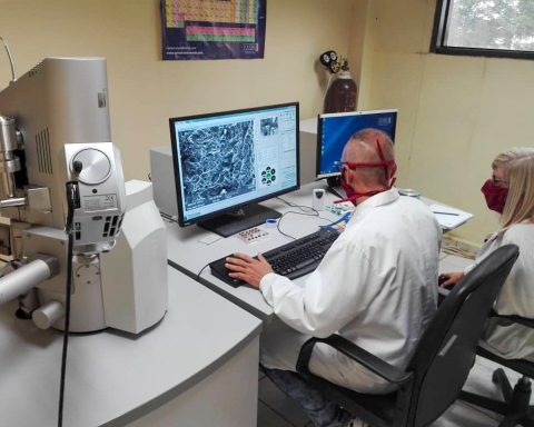 The US blocks Cuba's access and another five "worrying countries" to biomedical databases