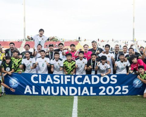 The Under-17 will receive a prize from its 100,000 for World Cup classification