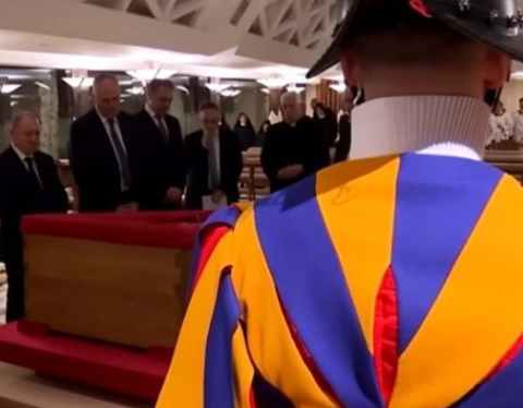 papa Francisco, Vaticano