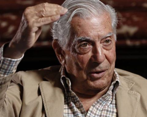 Mario Vargas LLosa, escritor peruano