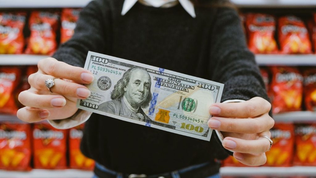 They anticipate a strong increase in food by the end of the stocks to the dollar