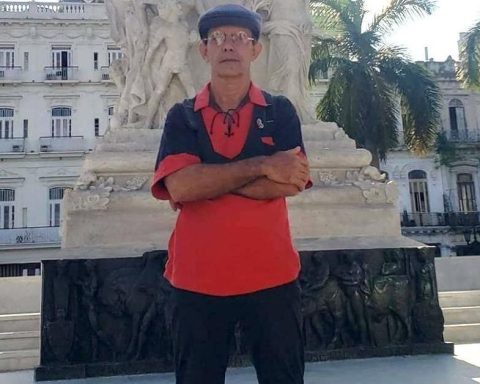 They arrest the writer Jorge Fernández for trying to demonstrate in Havana