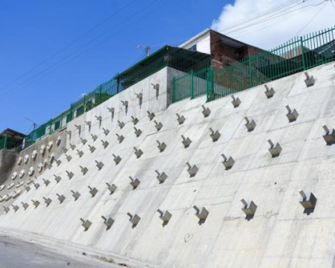 UNGRD MEGAOBRA DELIVERED THAT PROPOSES MORE THAN 4,500 FAMILIES IN GIRÓN