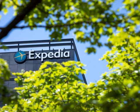 US COURT TO EXPERTED FOR profit with confiscated properties in Cuba