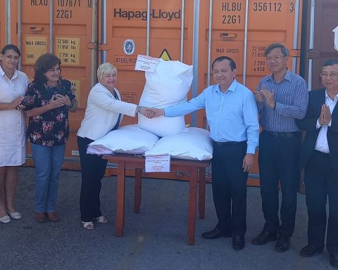 Vietnam returns to the rescue of Cuba and donates 10 thousand tons of rice to the island