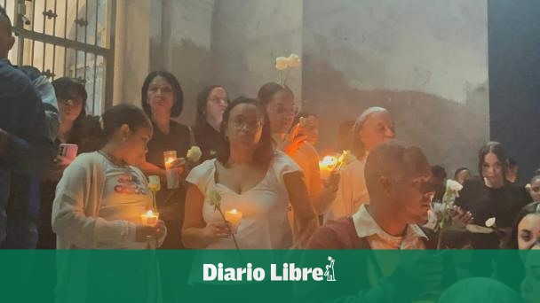 Vigil in Santiago for victims of tragedy at Jet Set disco