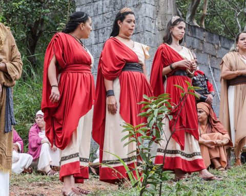 WORK AND STUDY: Sacred traders in DF expect “miracles”