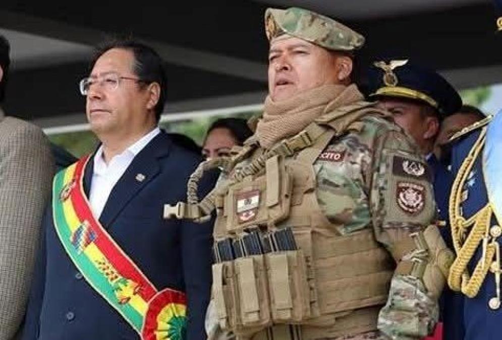 Zúñiga says that the purchase of rifles and hiring hackers was ordered to set up an electoral fraud this year