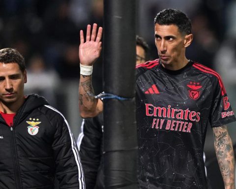 "The club is doing everything possible to have Di María"