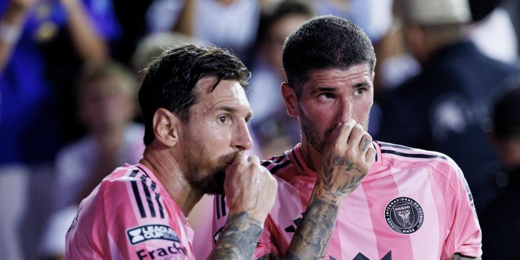 2-1: Rodrigo de Paul debuts at Inter Miami with agonized triumph with Messi assistance