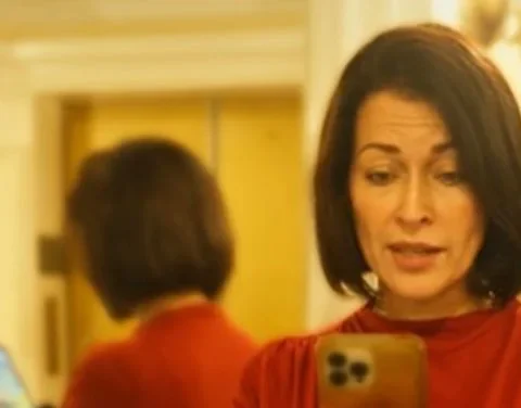 La actriz cubana Maikel Amelia Reyes Fernández interpreta a la "mayor Lucía" en 'Tras la huella'