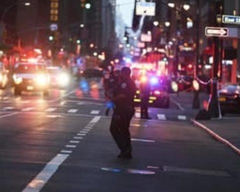 At least four dead, including a police officer, in a shooting in New York