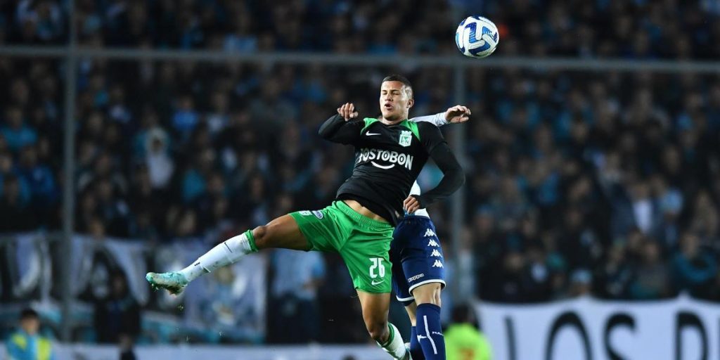 Betis does not arrive, for the moment, to which Rayados asks for Dessa