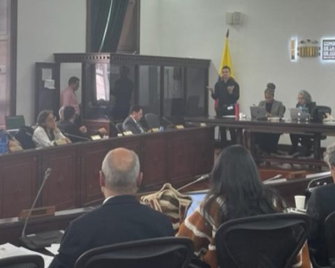 Binational Zone with Venezuela: Three ministers must account for Congress