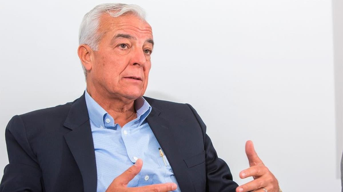 Carlos Gálvez about Dina Boluarte's message: "I would have suggested that he commit to things he could execute"