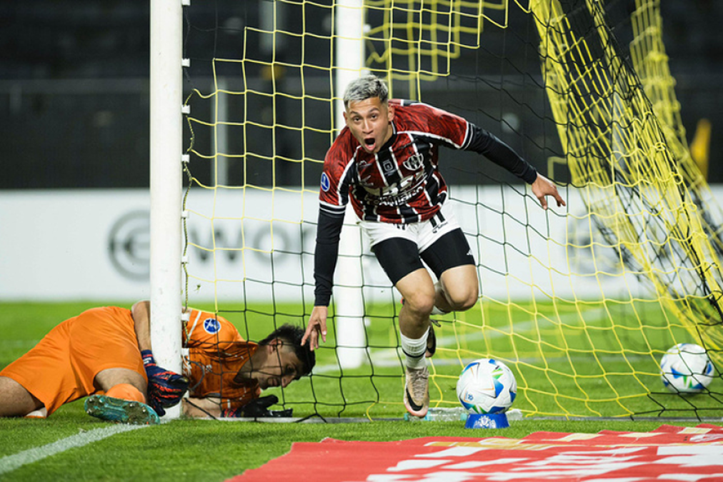 Central Córdoba seals its ticket to the eighths and is cited with Lanús in Duel de Argentinos