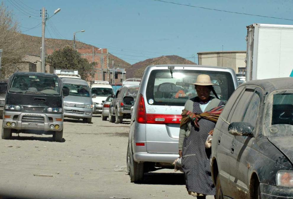Chaufferes demand to stop fuel sale to 'chutos' cars and denounce lack of state control