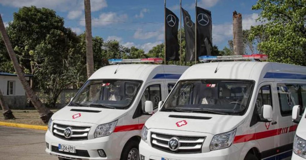 Chinese ambulances and funeral tricycles, late response to the deterioration of these services