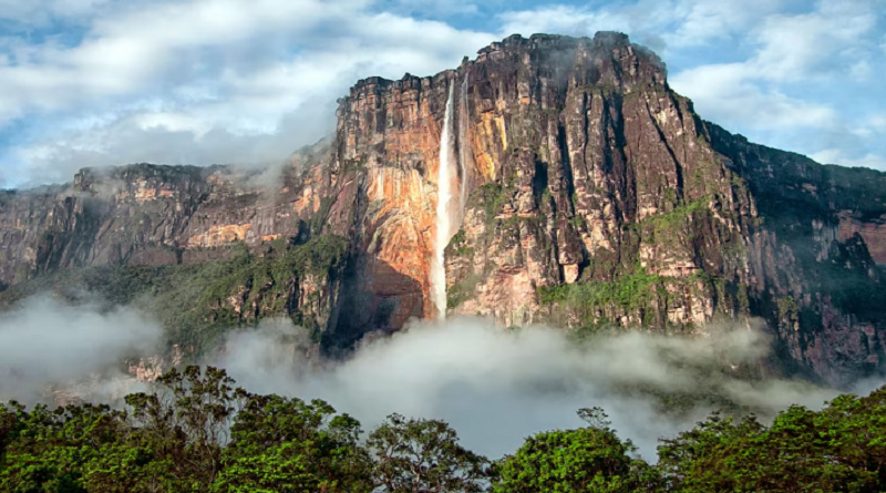 Conference on "Salvaguarda of Cultural and Natural Heritage" is held in Caracas