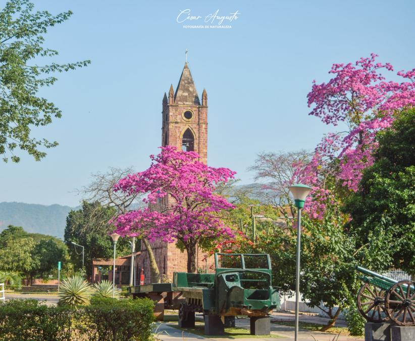 Congratulations, Villa Montes! Thus celebrated the 'Benemérita City' its 165 years of Foundation