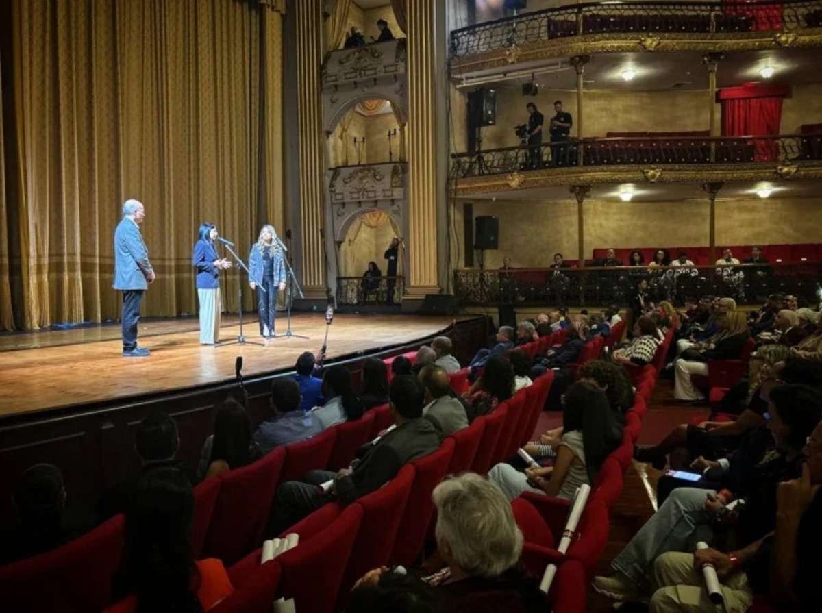 Delcy Rodríguez: Today we have Telesur with 20 years consolidated